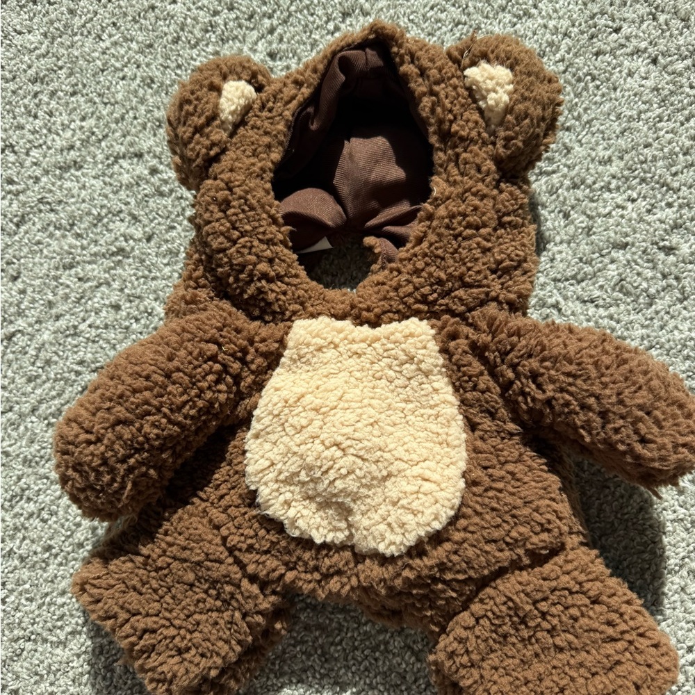 Dog bear costume size Medium